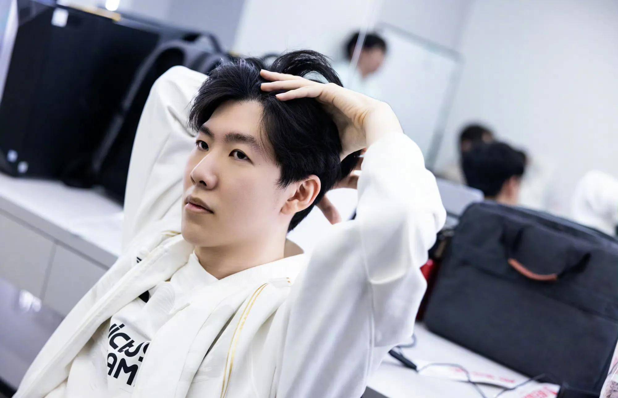 伙伴间的激 伙伴间的激