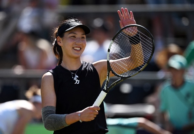 中击败多位 中击败多位