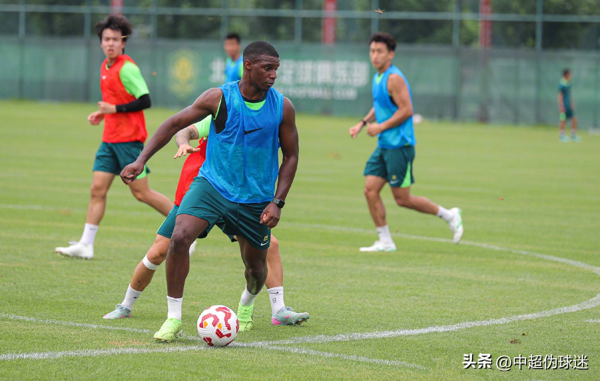 尤为宝贵 尤为宝贵